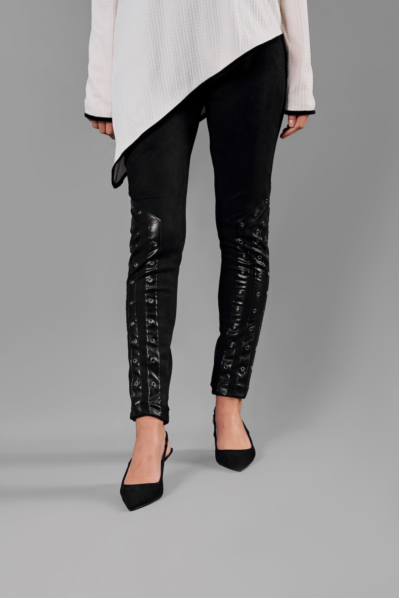 Fiora Eyelet Leggings